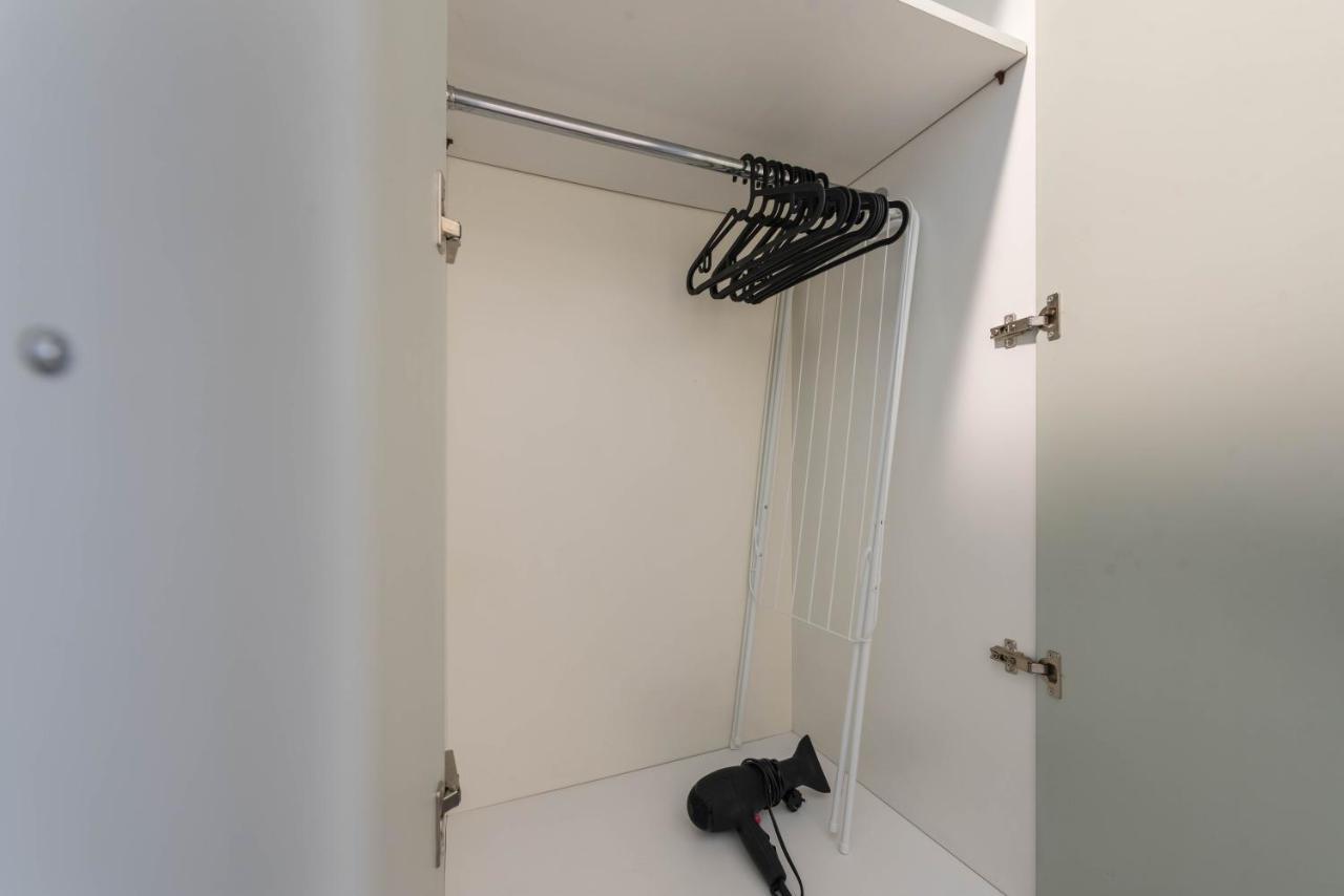 Private Studio In The Centre 바르나 외부 사진