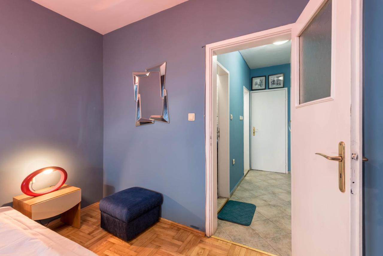 Private Studio In The Centre 바르나 외부 사진