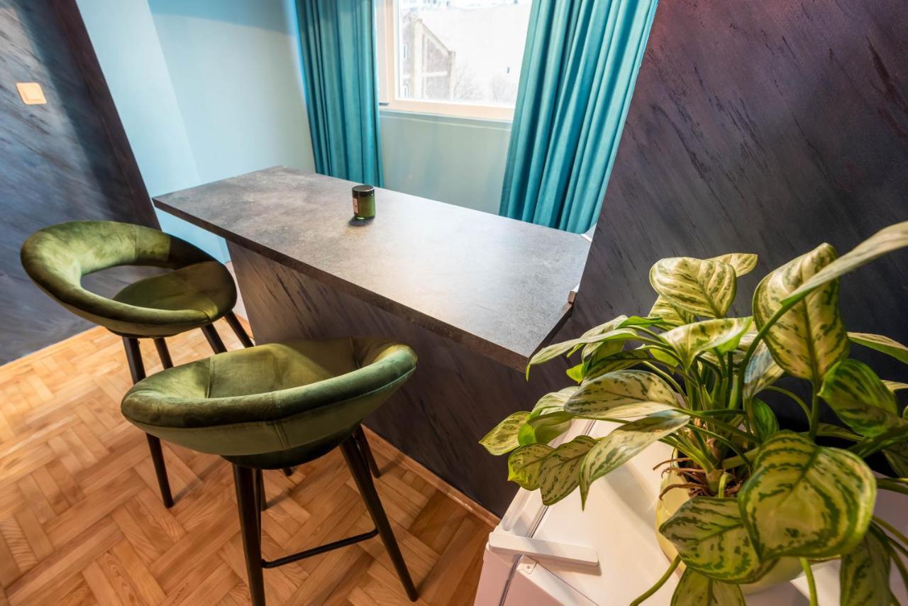 Private Studio In The Centre 바르나 외부 사진